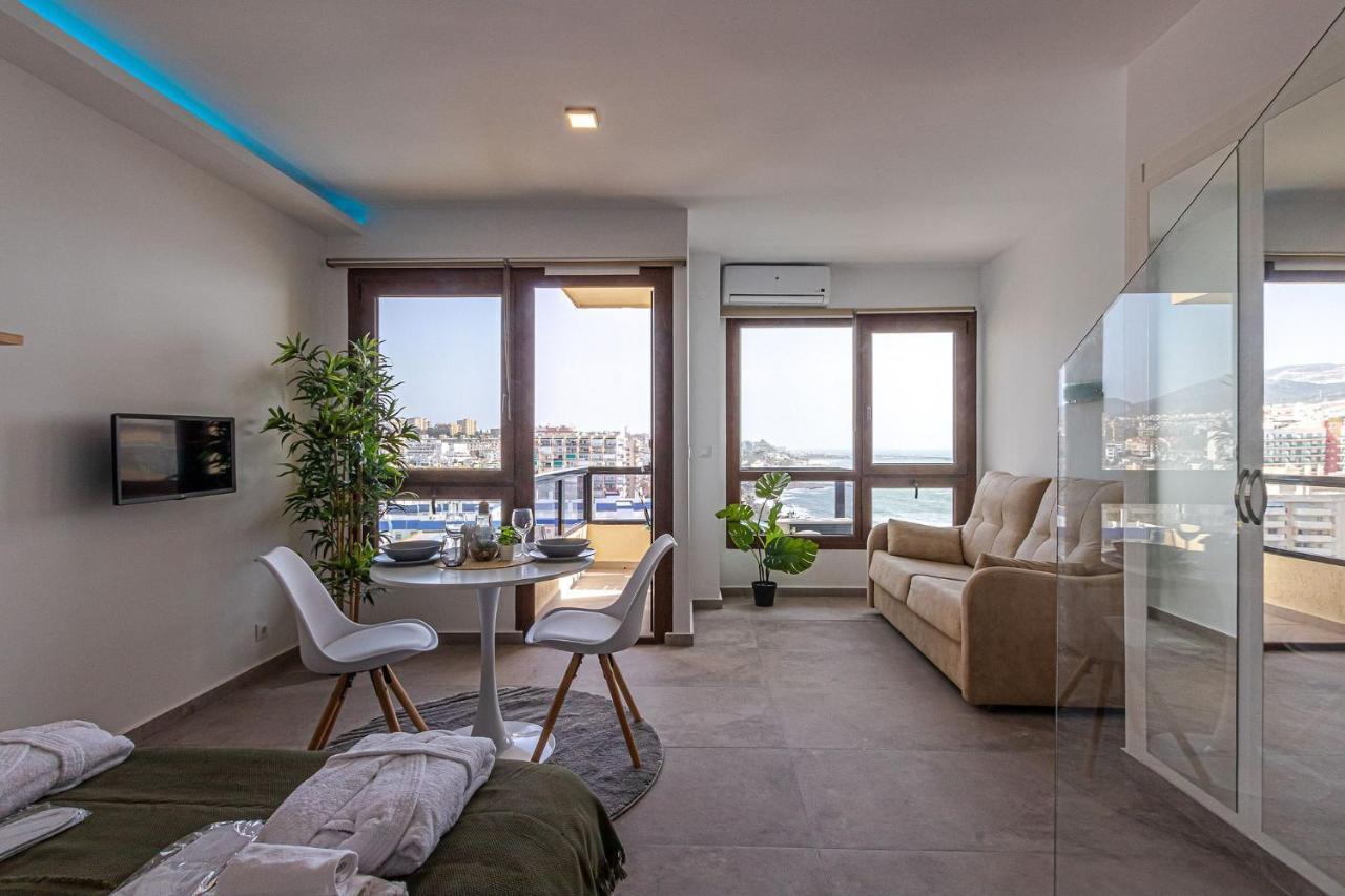 Beachfront With Spectacular Views And Swimming Pool Benalmadena Exterior photo