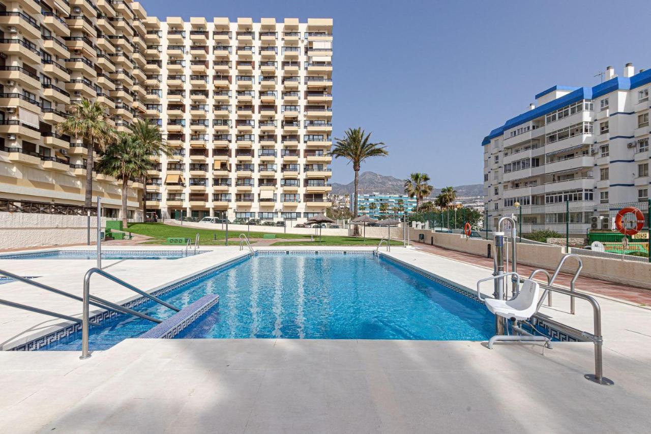Beachfront With Spectacular Views And Swimming Pool Benalmadena Exterior photo